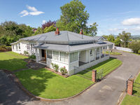 photo property thumbnail