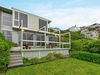 photo property thumbnail