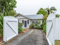 photo property thumbnail