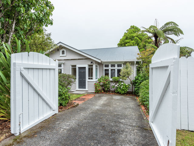 72 Nottingham Street Karori