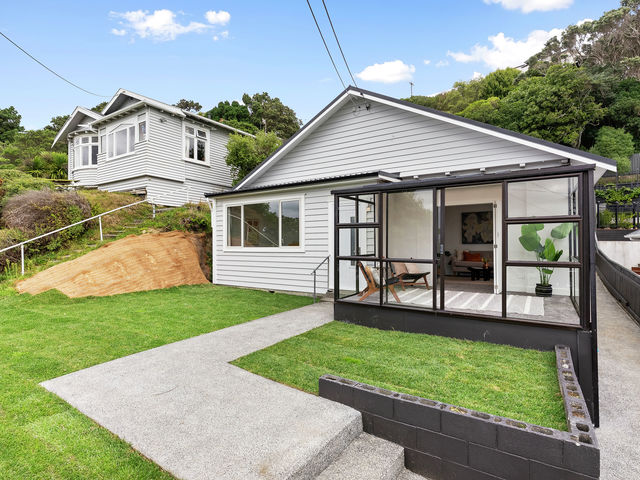 85 Farnham Street Mornington