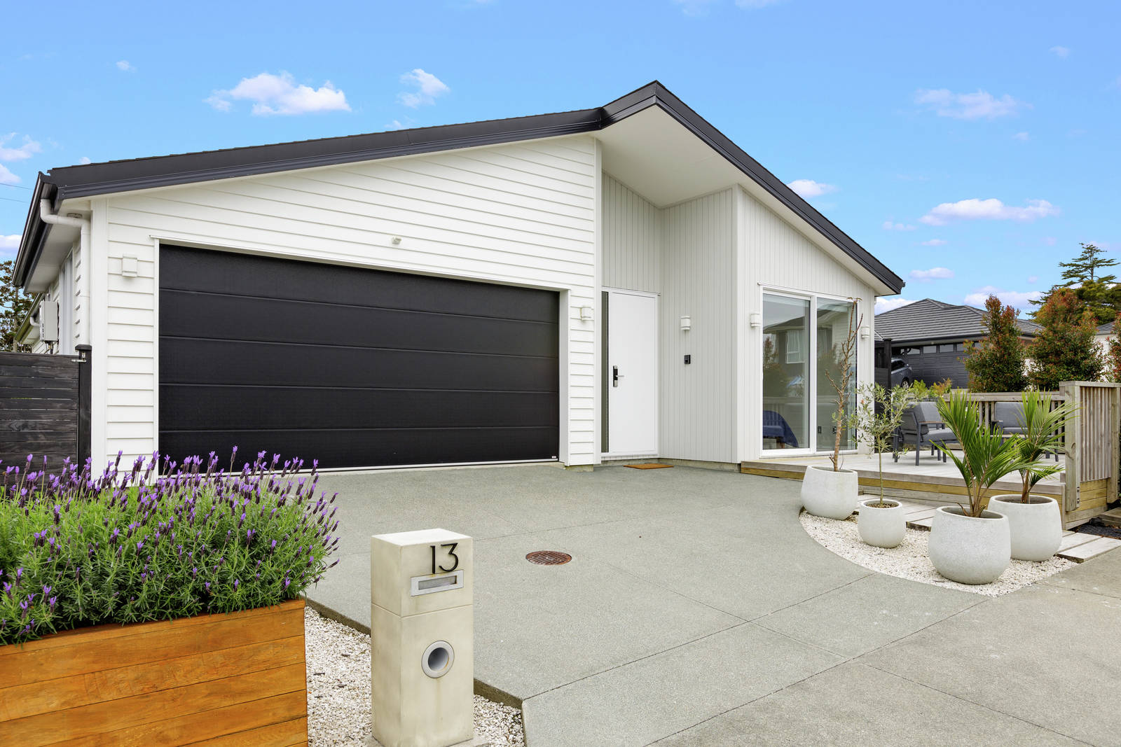 13 Barrique Road, Kumeu 4 Bed House Private Sale
