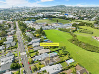 photo property thumbnail