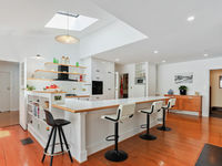 photo property thumbnail