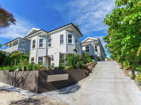 photo property thumbnail
