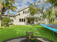 photo property thumbnail