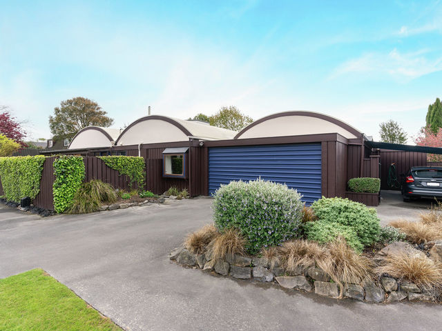 2 Dunrobin Place Avonhead