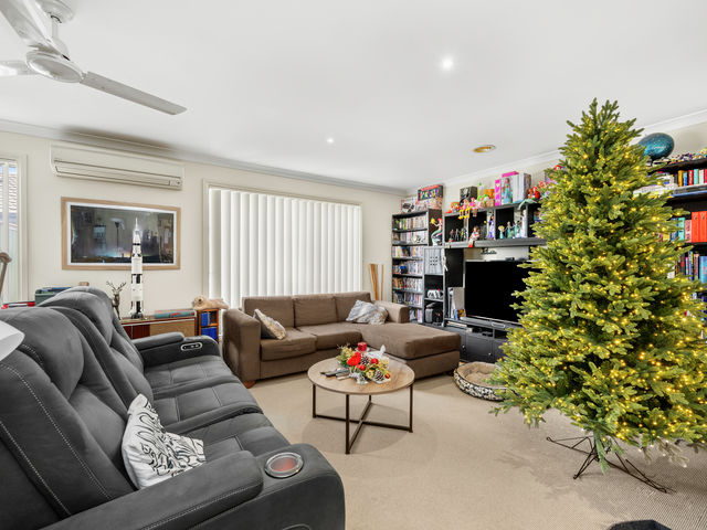 2 Estate Place South Morang
