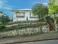 photo property thumbnail