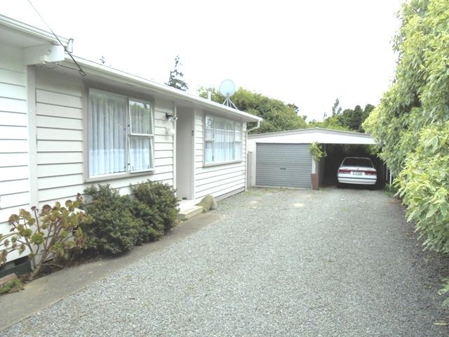 4A Korau Grove Stokes Valley