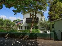 photo property thumbnail