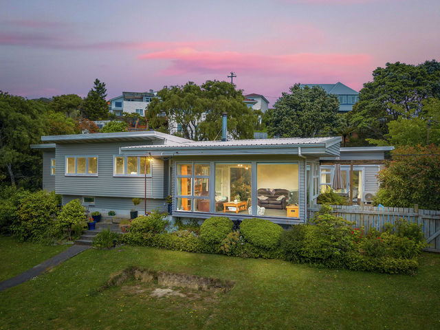 4 Stephen Street Tawa