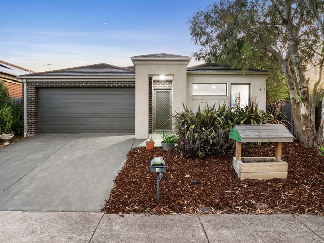 18 Succession Street Doreen