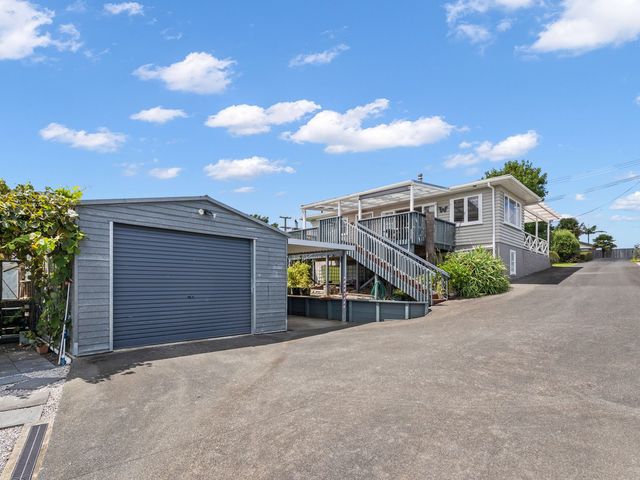 4 Handforth Street Onerahi