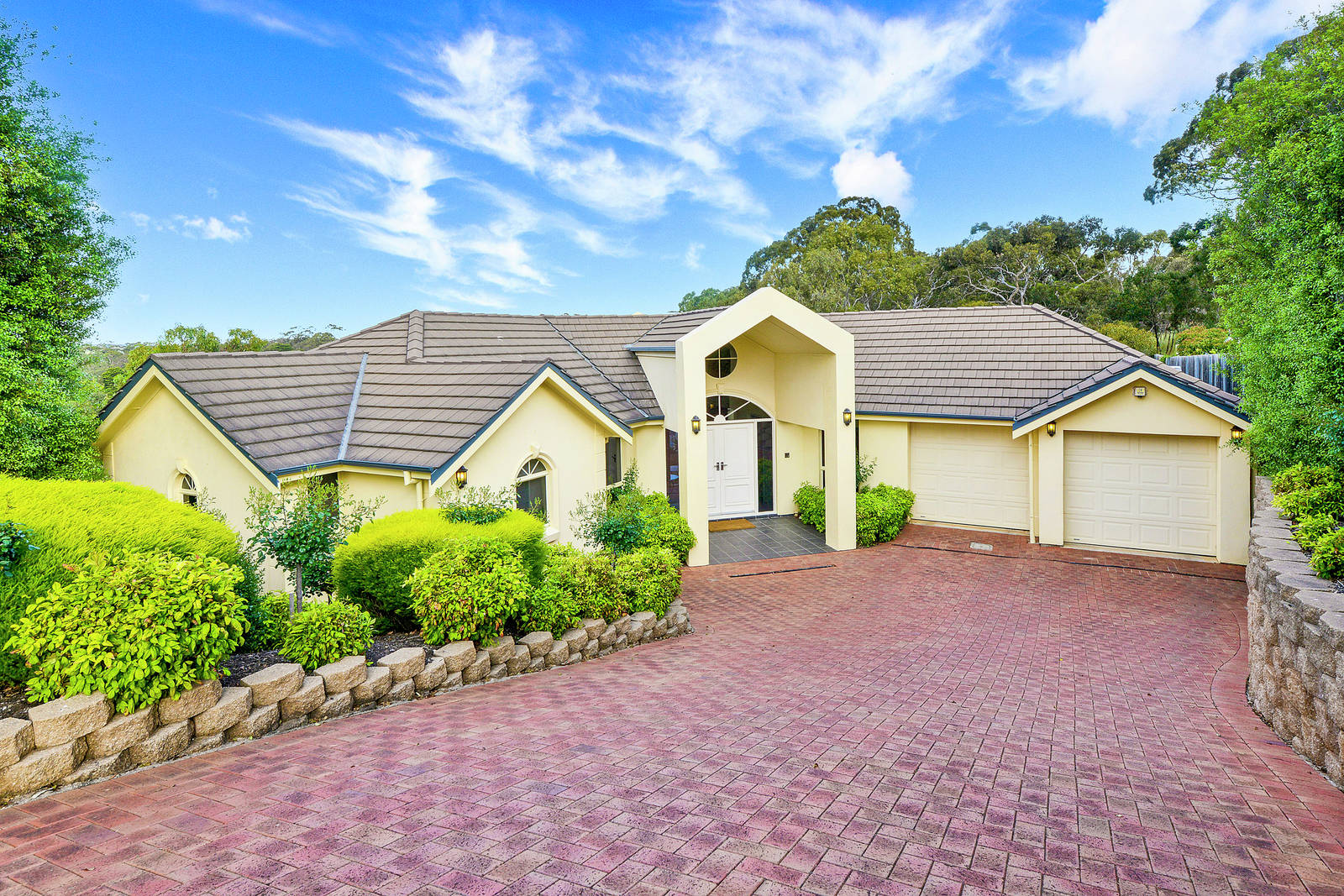 10 Treetop Rise, Chandlers Hill 4 Bed House For Sale