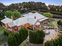 photo property thumbnail