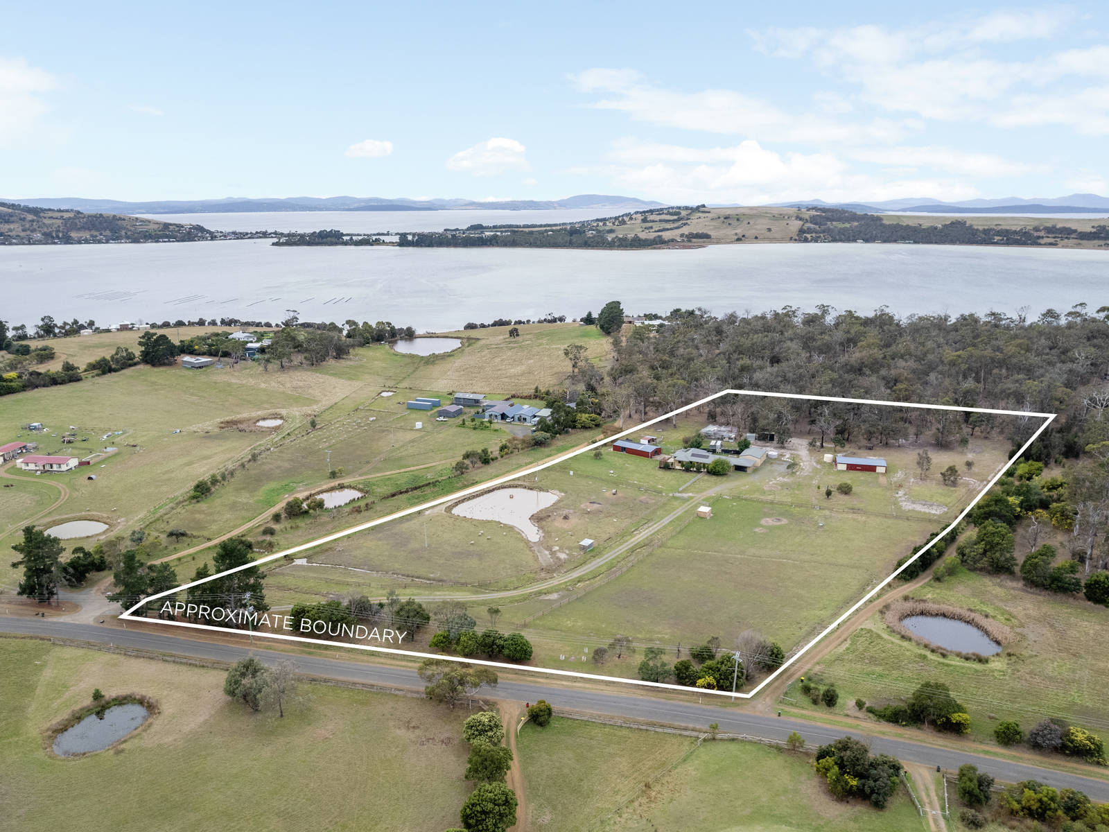 211 Clifton Beach Road, Clifton Beach