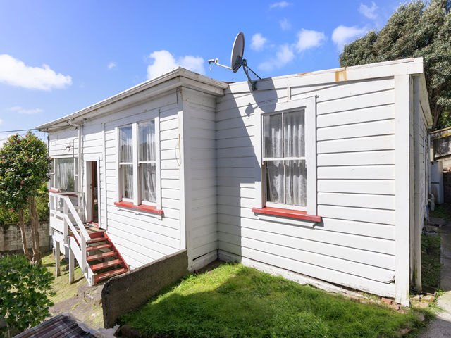 21 Chatham Street Berhampore