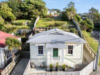 photo property thumbnail