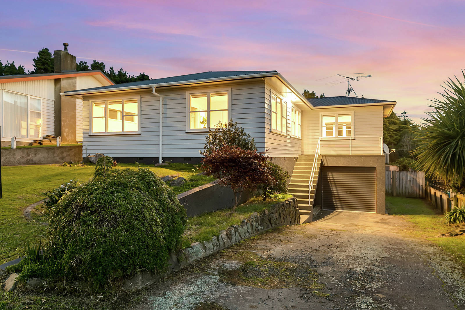 48 Ernest Street, Ranui Heights 3 Bed House Sale by Set Date
