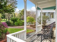 photo property thumbnail