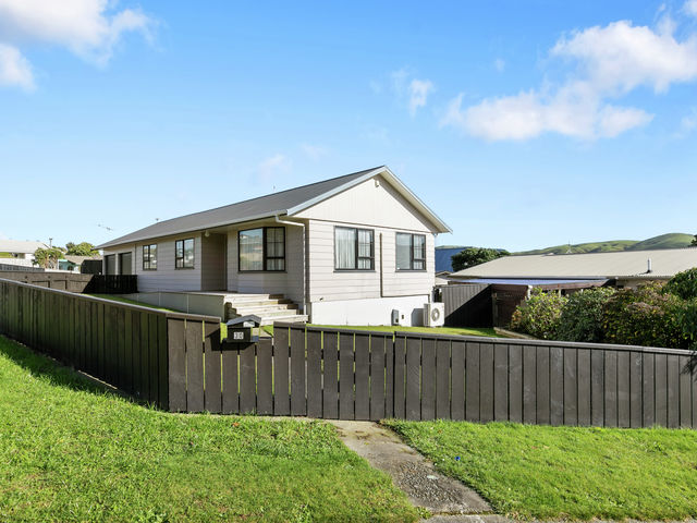 30 Invercargill Drive Kelson