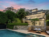 photo property thumbnail