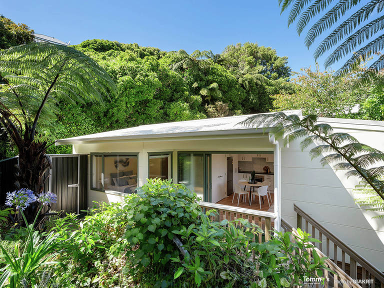 2 & 2A Huntingdon Street Northland