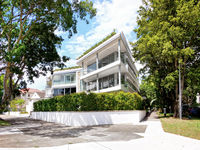 photo property thumbnail