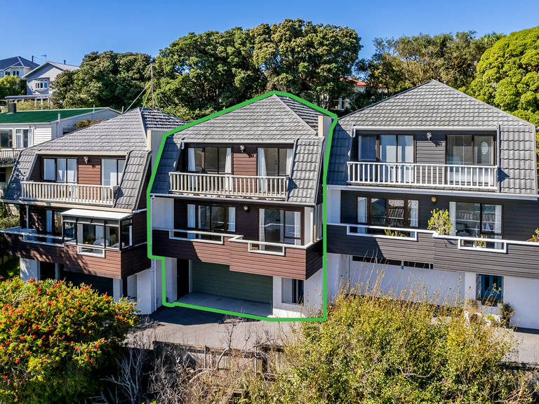 2/59A Hamilton Road Hataitai