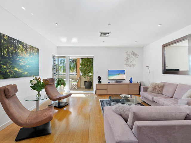 6/143 Darley Street Mona Vale