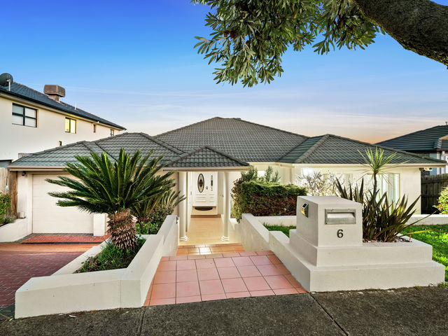 6 St Ronans Grove South Morang