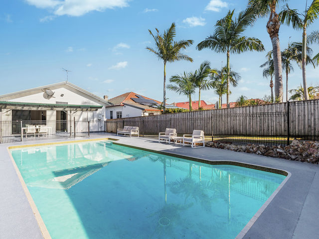 13 Warner Street Gladesville