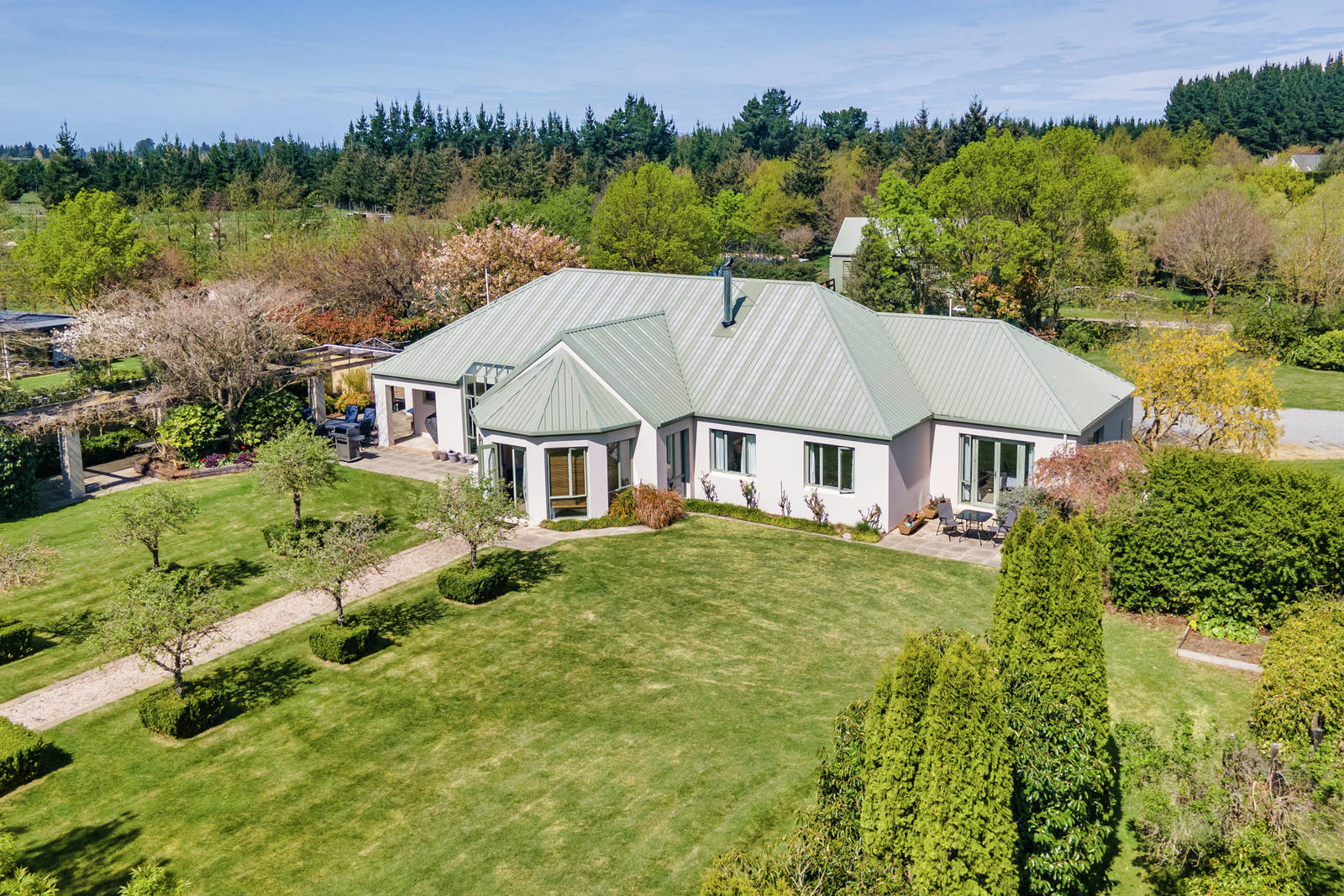 1495 Tram Road, Swannanoa 4 Bed Lifestyle Property For Sale