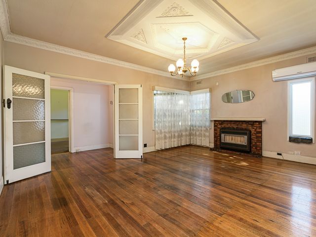 30 Kinrade Street Hughesdale