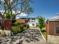 photo property thumbnail