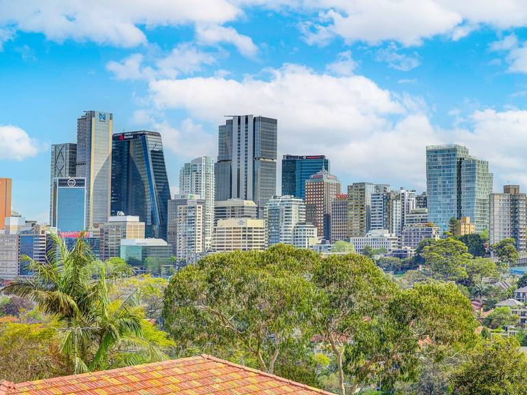 2/3 Hardie Street Neutral Bay