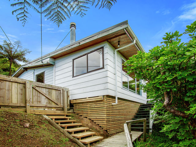 38 Akatea Road Korokoro