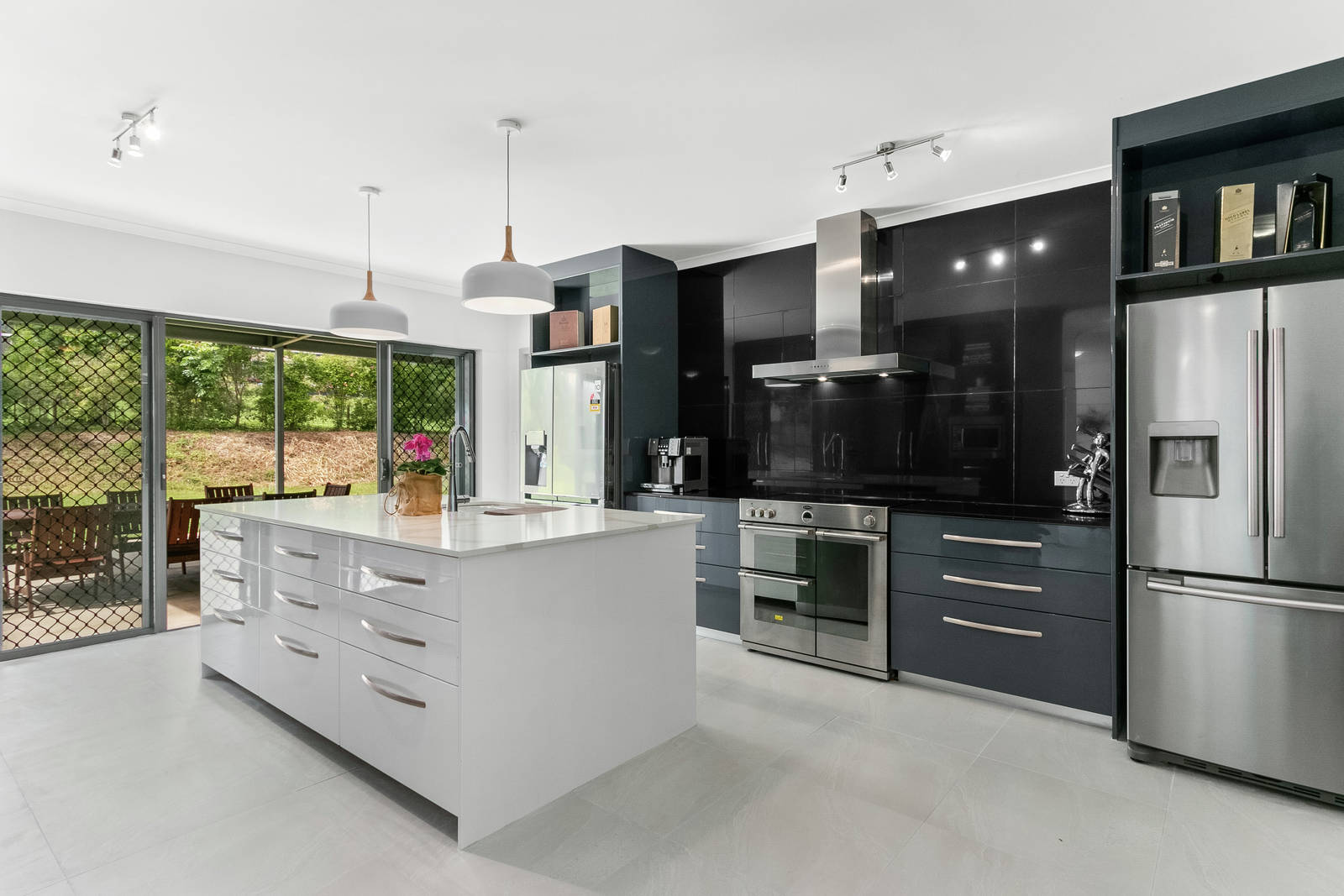 68 Nugget Close, Goldsborough 6 Bed House For Sale