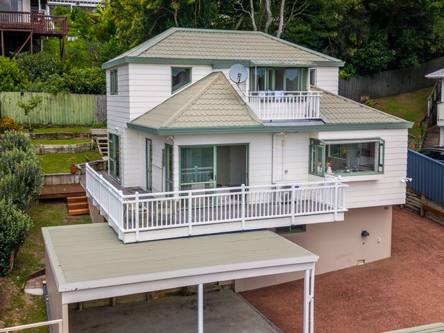 2/21 Bonito Place Bayview