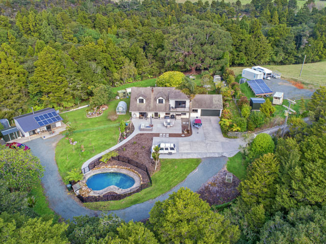 279 Pigs Head Road Whakapara