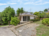 photo property thumbnail