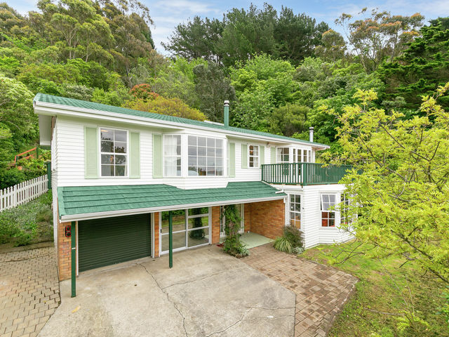 23 Turriff Crescent Tawa
