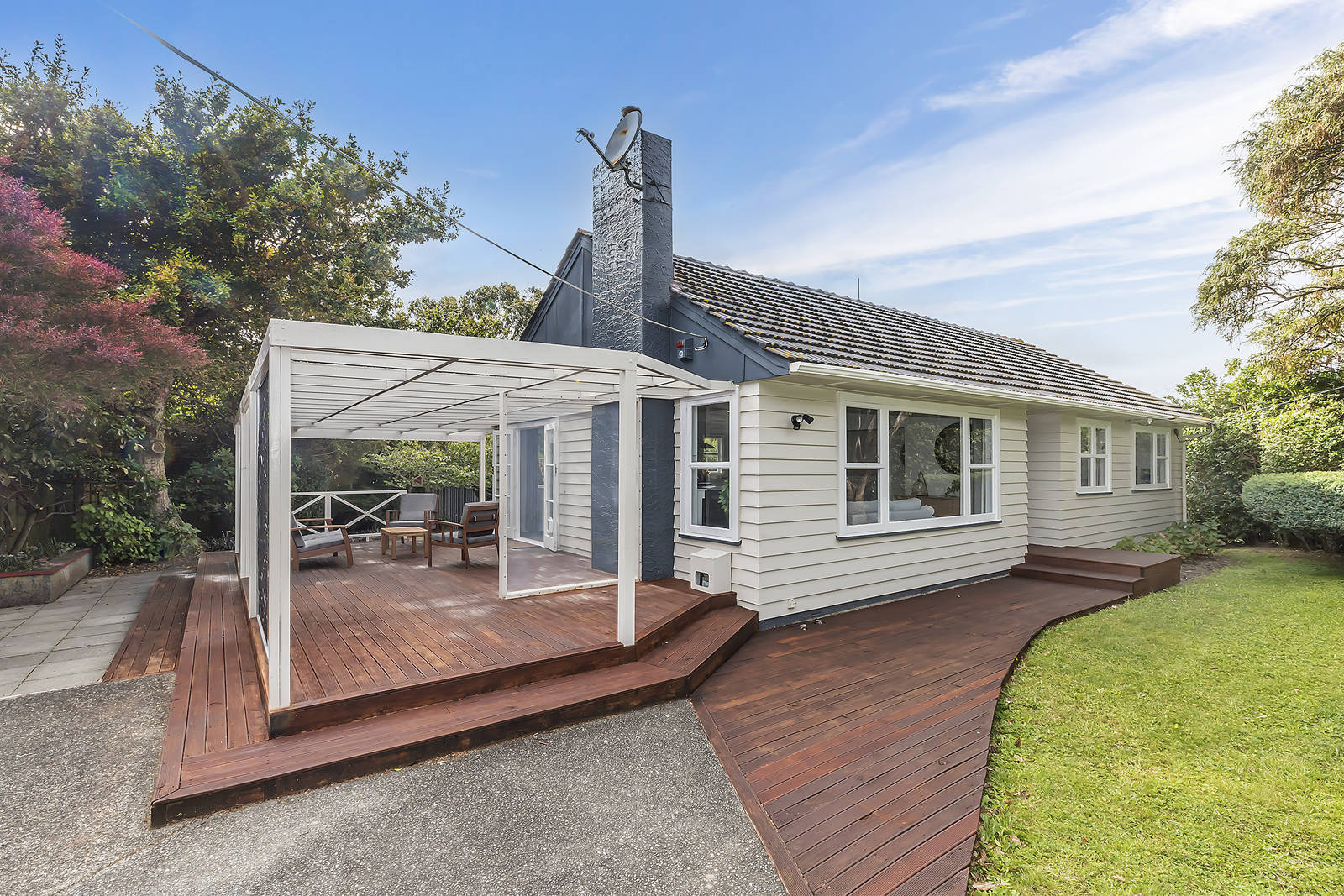 9 Mascot Street, Tawa 3 Bed House Private Sale