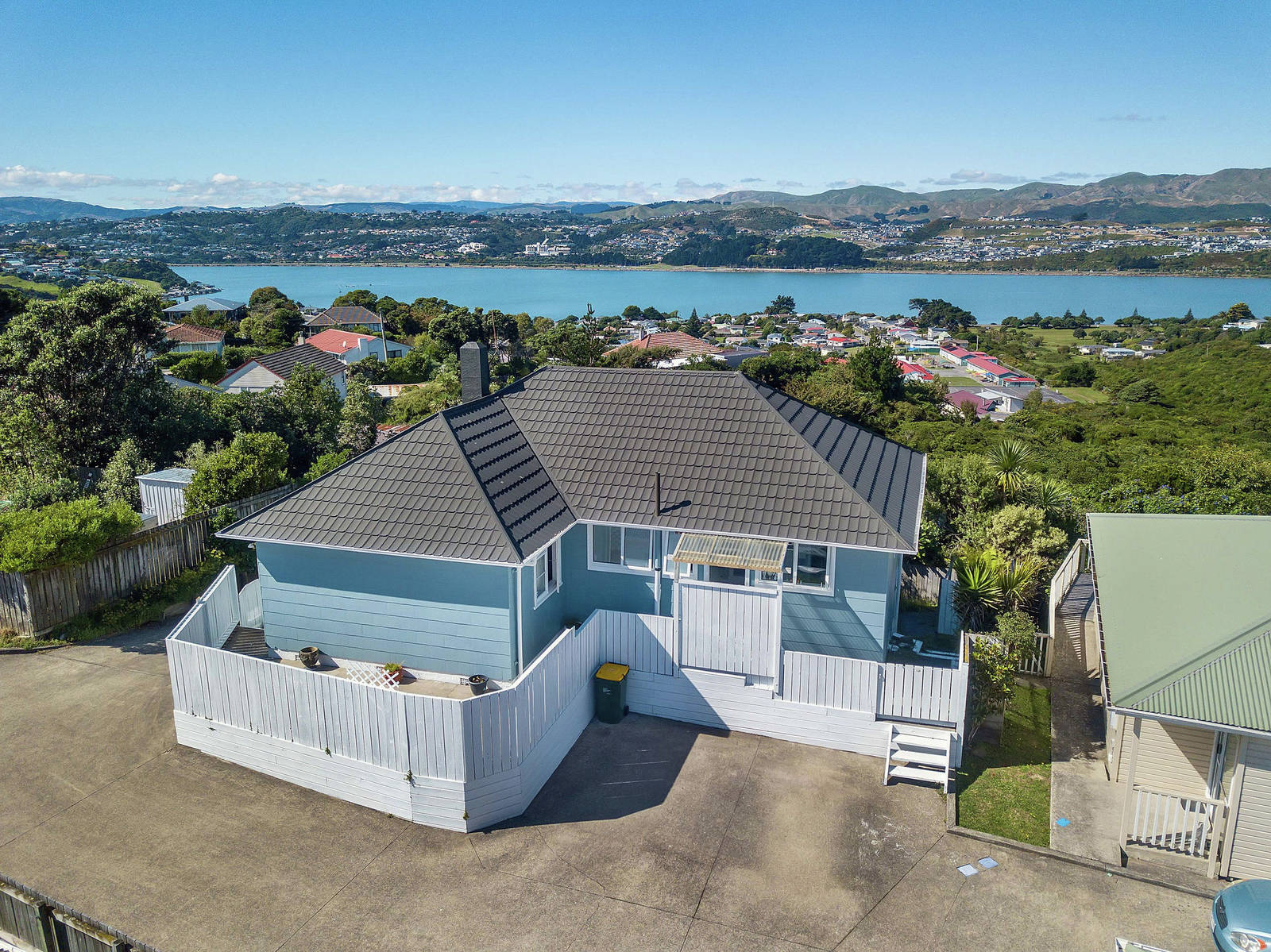 12 Whenua View, Titahi Bay 4 Bed House For Sale