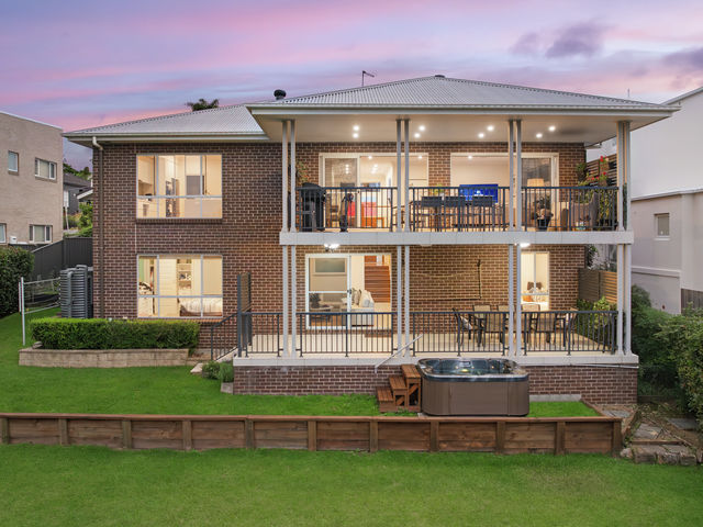 328 Morrison Road Putney