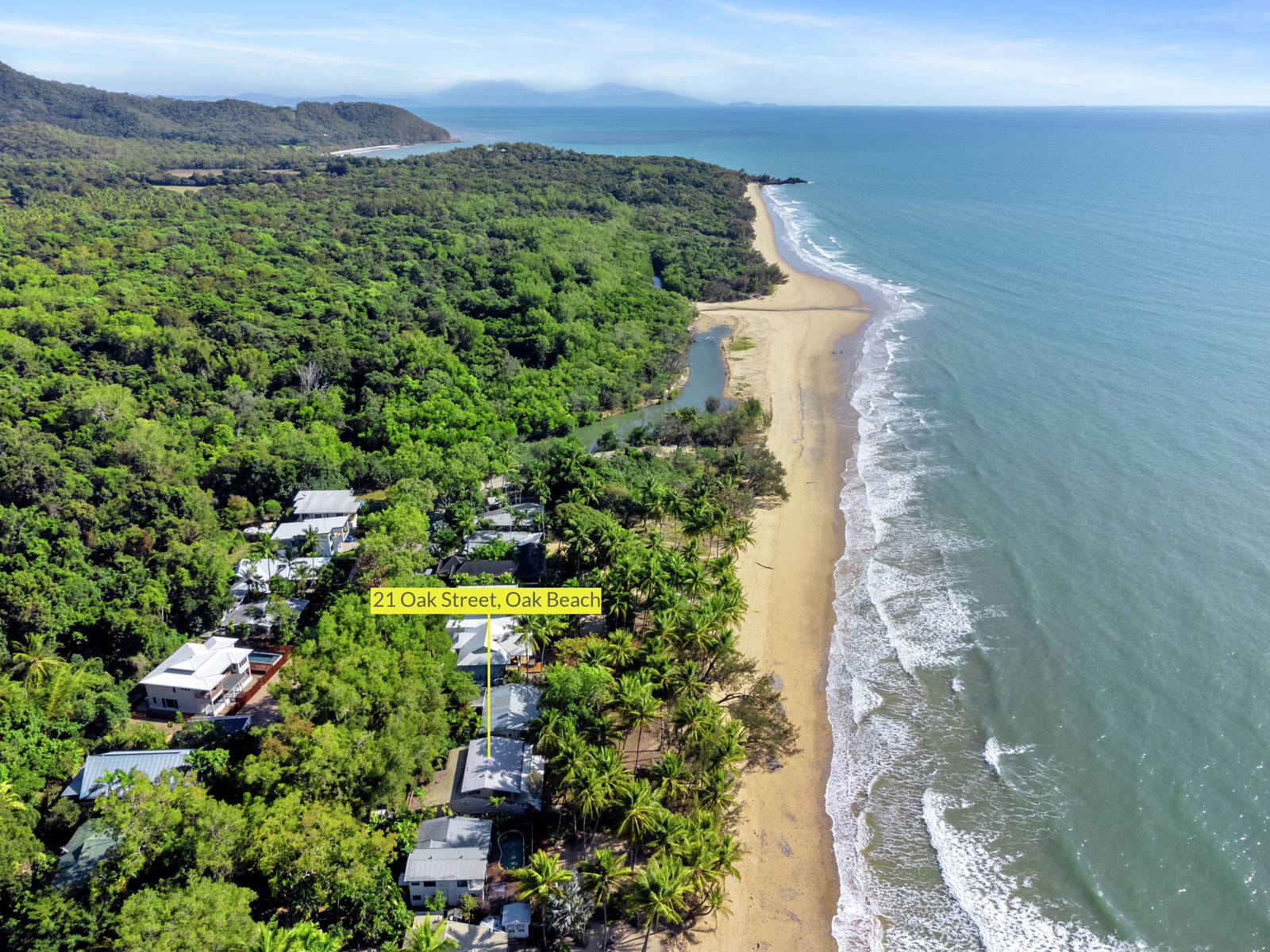 21 Oak Street, Oak Beach 6 Bed House Private Treaty