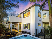 photo property thumbnail