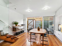 photo property thumbnail