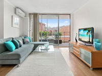 photo property thumbnail